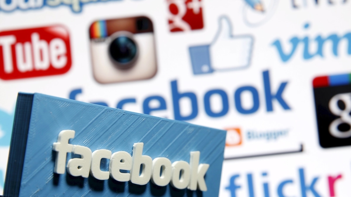Facebook отказалась переносить данные пользователей в Россию