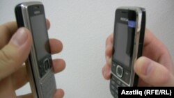 Tatarstan -- Mobile phones, generic photo, Kazan, 27Jan2011