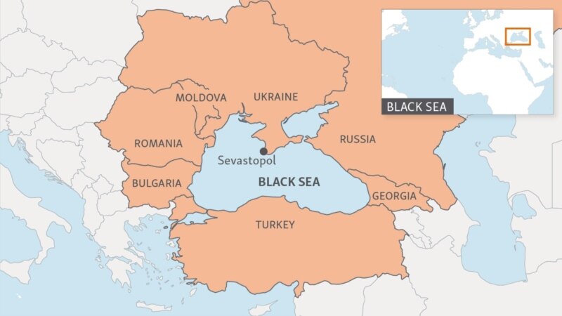 Rusia lansează manevre militare ample în Crimeea și Abhazia
