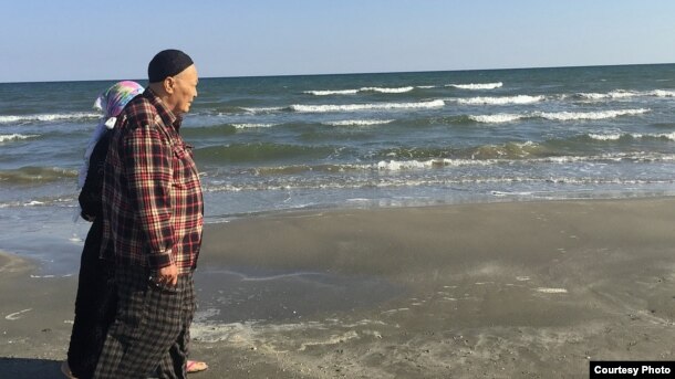 Народный поэт Узбекистана Абдулла Арипов умер в США.