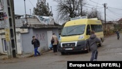 Autobuz şcolar la Sculeni, judeţul Iaşi