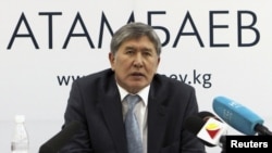 Kyrgyzstan -- Prime Minister Almazbek Atambaev, who claimed victory in the country's presidential election, attends a news conference in Bishkek, 01Nov2011