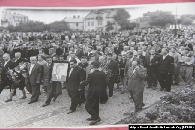 Похорон Миколи Кузнецова у Львові. 27 липня 1960 року