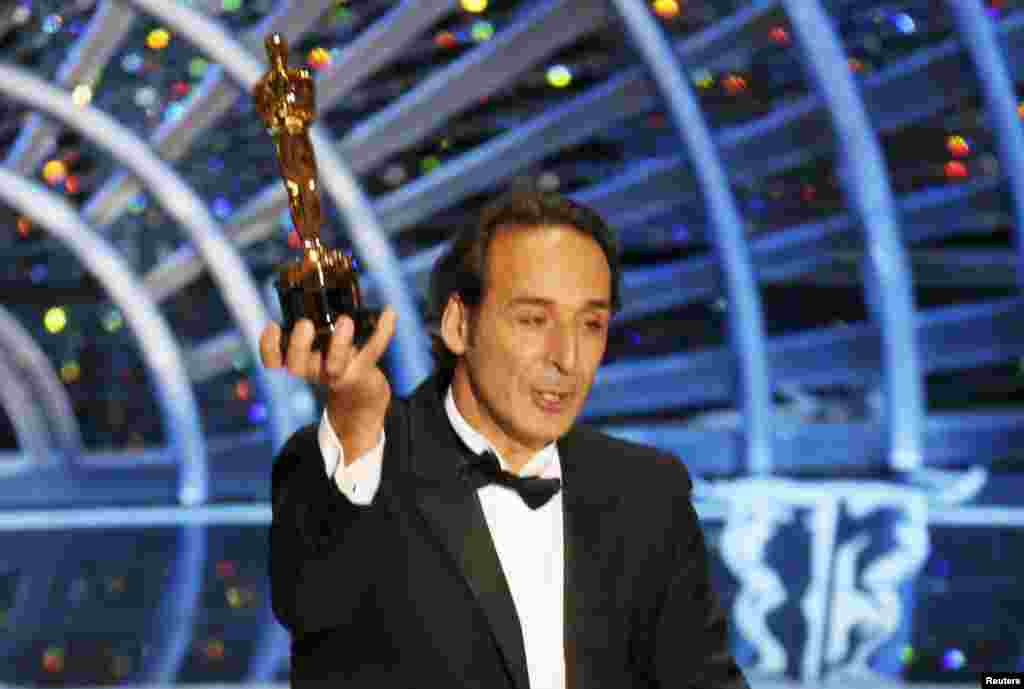 Alexandre Desplat, fituesi i çmimit Oskar me filmin The Grand Budapest Hotel.