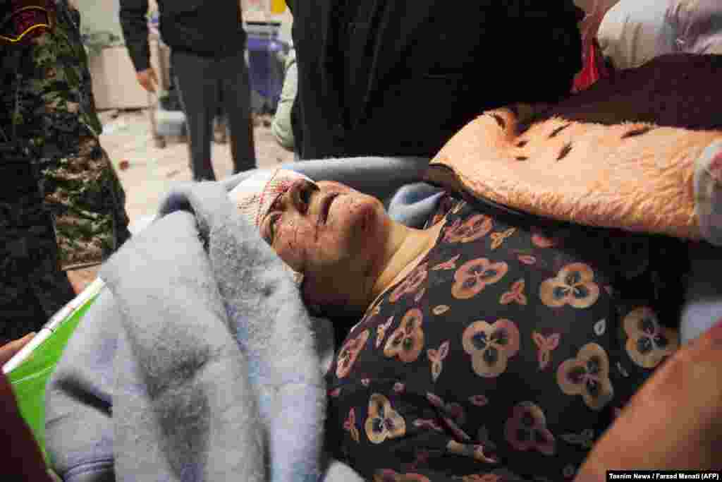 A victim receives treatment at a hospital in Sarpol-e Zahab in Iran&#39;s Kermanshah Province.