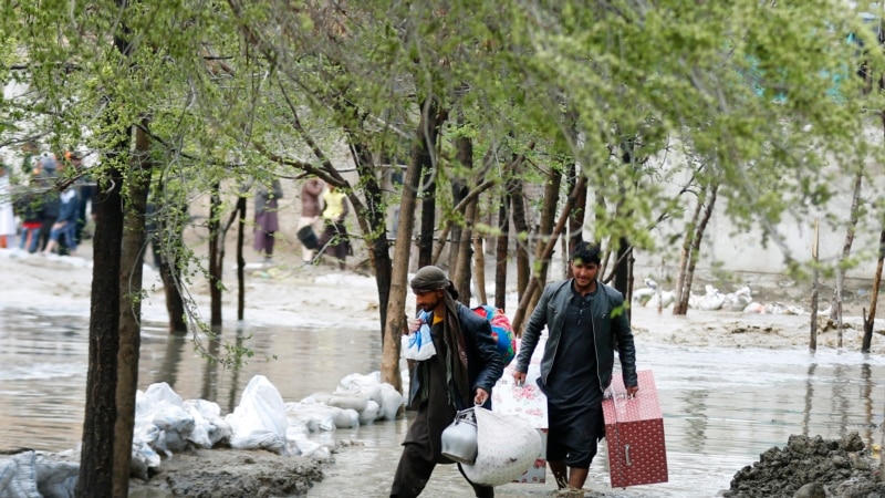 در شش ولایت افغانستان بارش شدید و برف‌باری  پیش بینی گردیده است