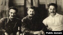 Soviet leaders Joseph Stalin (C), Anastas Mikoyan (L) and Sergo Orjonikidze pose for a photograph in Tbilisi in 1925.