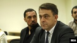 Архивска фотографија - Зоран Милески Кичеец (лево) на едно од рочиштата од случајот „Рекет“