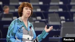 Catherine Ashton adresîndu-se Parlamentului European, la Strasbourg