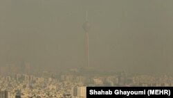 نمایی از آلودگی گسترده هوا در کلان‌شهر تهران