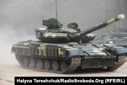 Зараз в армію найбільше передають Т-64, але це ще не той танк, який хочуть мати ЗСУ