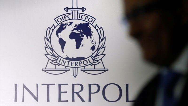 Perëndimi kërkon pezullimin e Rusisë nga Interpol-i