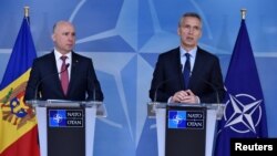 Jens Stoltenberg və Pavel Filip