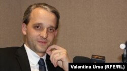 Ministrul Apărării, Eugen Sturza în studioul Europei Libere,7 noiembrie 2017