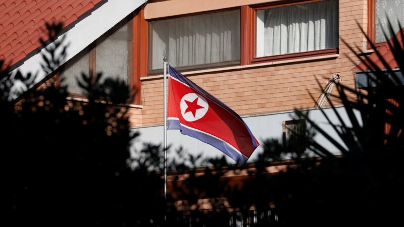 Севернокорејски дипломат во Италија се крие