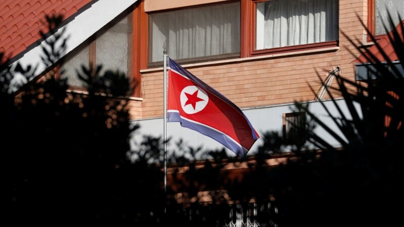 Koreja Veriore ashpërson masat mbrojtëse kundër koronavirusit