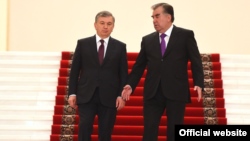Эмомали Рахмон и Шавкат Мирзиеев, Душанбе, 9 марта 2018 года.