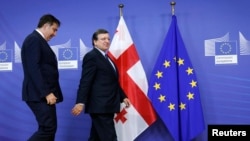Mihail Saakashvili şi Jose Manuel Barroso