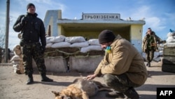 Лугансктагы украин аскерлери, 25-февраль, 2015