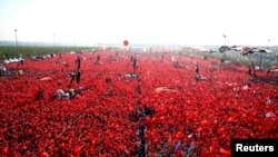 Skup pristalica predsednika Turske Erdogana