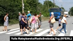 Активісти мікрорайону Чаплі вдруге перекрили дорогу, 25 липня 2017