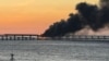 Zjarri që ka shpërthyer në urën lidhëse mes Gadishullit të Krimesë dhe Rusisë.