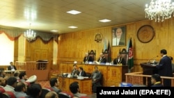 جریان محاکمه وزیر اسبق وزارت مخابرات و تکنالوژی معلوماتی افغانستان در کابل. ۲ جولای ۲۰۱۸ / EPA-EFE/JAWAD JALALI