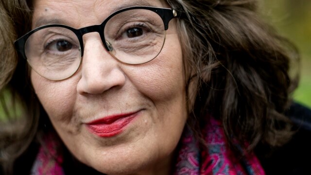 ژیلا مساعد: منتقدان می‌گویند، شعر من زبان سوئدی را ثروتمند کرده است - مهر ۱۶, ۱۳۹۷