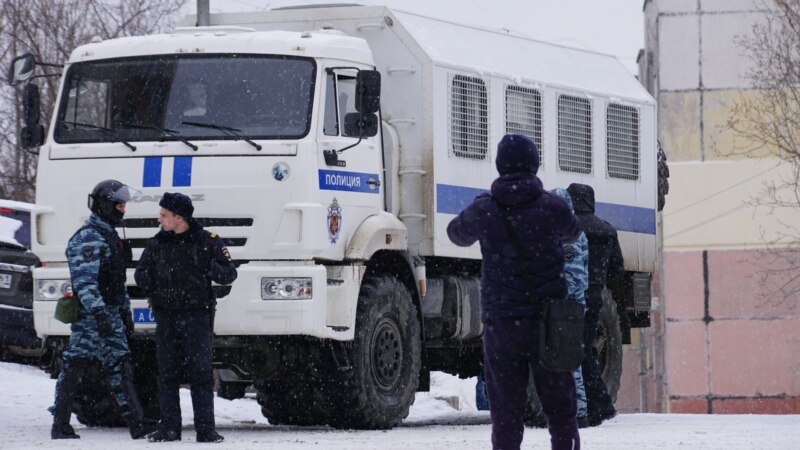 HRW осуждает давление на адвокатов крымских татар