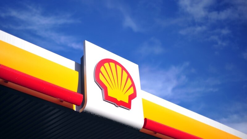 Shell tërhiqet nga Rusia