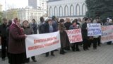 Un protest împotriva expropierilor în Ucraina 