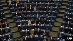 Europarlamentarii într-un minut de reculegere la Strasbourg