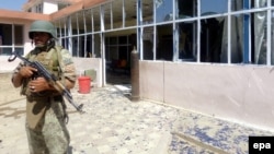 Сотрудник сил безопасности Афганистана. Иллюстративное фото.
