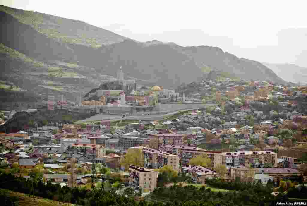 Gürcüstanda Axısqa (Axaltsixe) şəhəri.