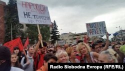 Makedonci su mesecima na protestima tražili ostavke i promene u vlasti