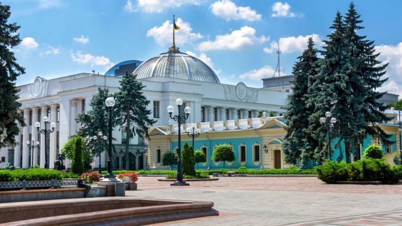 Украинскиот Парламент одобри хемиска кастрација на педофили 