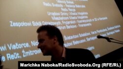 Франак Вячорка пасьля прагляду "Жыве Беларусь!" у Кіеве, 23 кастрычніка 2013