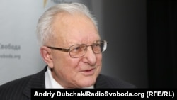 Володимир Василенко в студії Радіо Свобода, архівне фото, 2014 рік