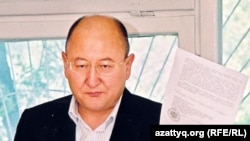 Саясаткер Алтынбек Сәрсенбаев. Алматы, 2005 жыл.