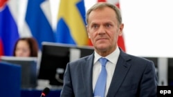 Donald Tusk vorbind astăzi în Parlamentul European