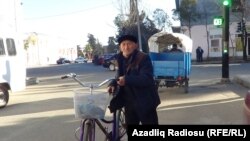 Astara, velosiped sürən 83 yaşlı Höccət Yusubov