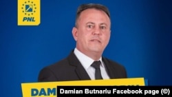 Primarul Damian Butnaru s-a autosuspendat din PNL, nu și din funcția administrativă, și spune că e mândru de ce a realizat ca primar. El se plânge că e ”atacat mediatic” de cei care ”tânjesc” la funcția sa