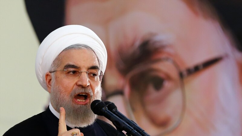 Хамнеи: САД сакаат да ги свртат Иранците против својата Влада