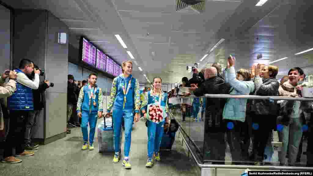 Чемпіонів та призерів Ігор в Буенос-Айресі зустрічали бурхливими оплесками&nbsp;