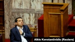 Premierul Alexis Tsipras vineri la dezbaterile parlamentare de la Atena