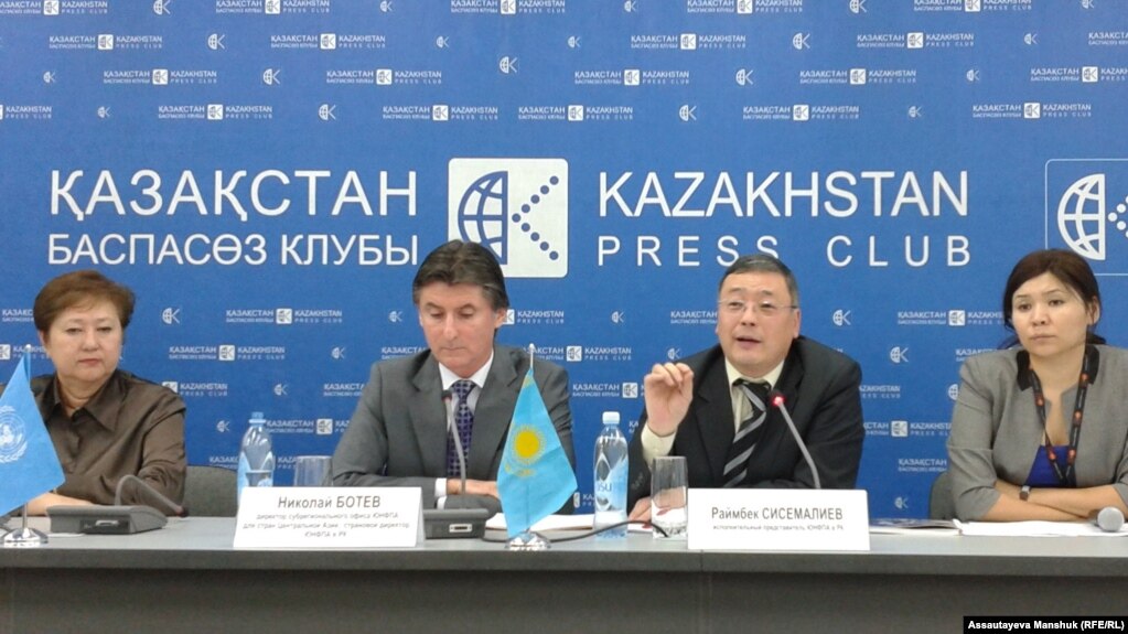 порно подростки делают минет порно подростки делают минет