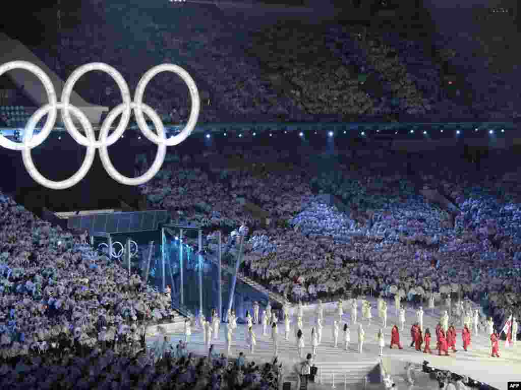 افتتاحیه بازی‌های المپیک زمستانی ونکوور در ورزشگاه «بی سی پلیس»