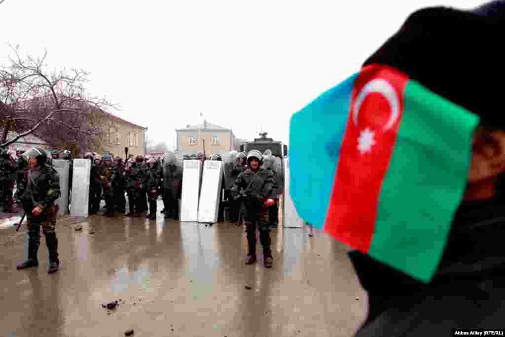 Azerbaijan -- Clashes in Guba, 01Mar2012