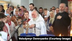 Служба в Свято-Покровському храмі в Рубанівському