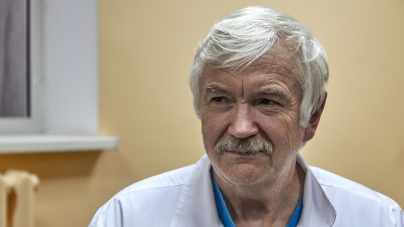 Медика из Новгородской области оштрафовали из-за получения помощи от "Альянса врачей"